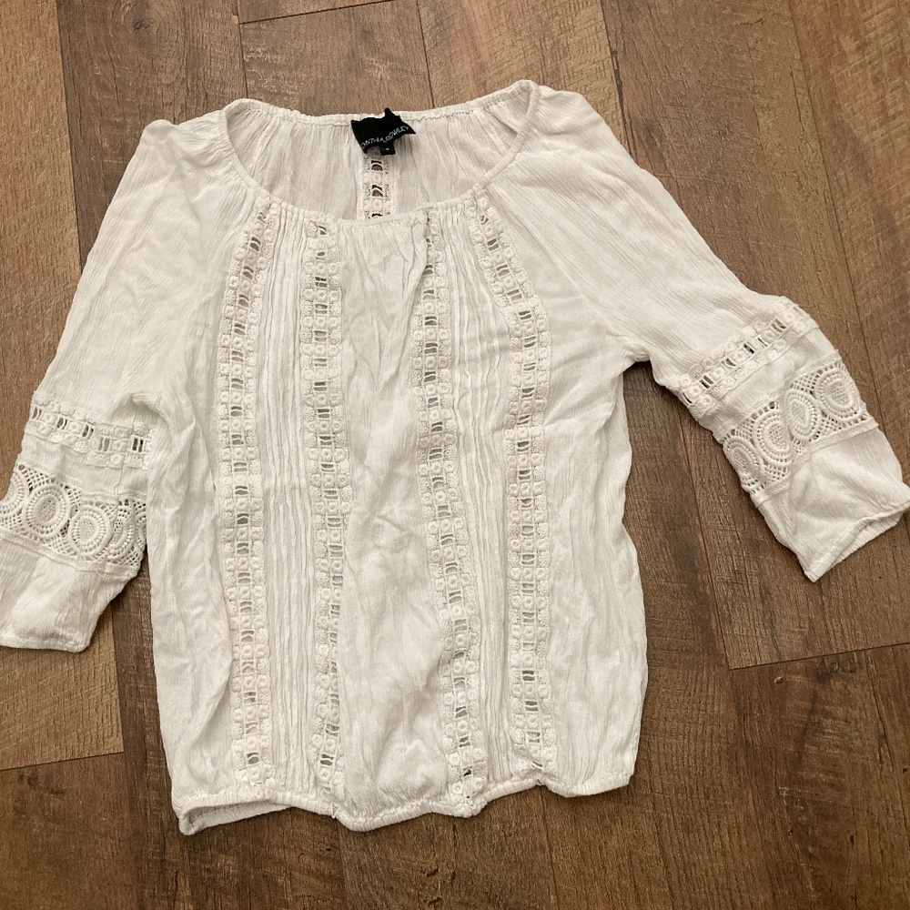 CYNTHIA ROWLEY TOP!! (size small)